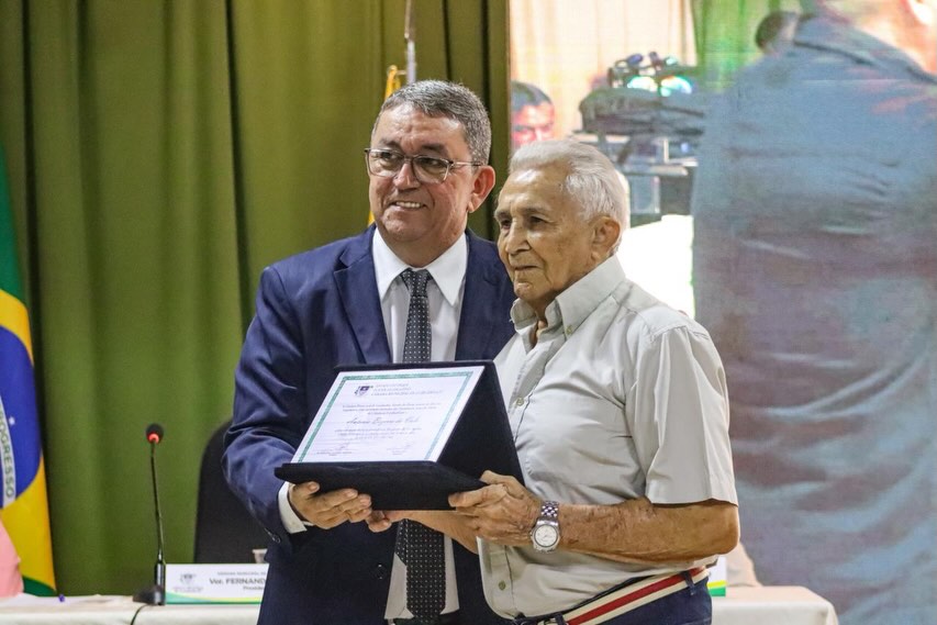 Câmara Municipal de Luzilândia realiza Sessão Solene de entrega de Títulos de Cidadania Luzilandense